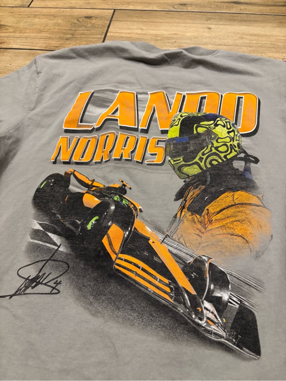 Hollister x McLaren F1 Lando Norris Graphic Tee Heavyweight Boxy Fit Size S - Picture 3 of 6